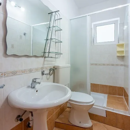Helles Studio-apartment Mit Traumhaften Meerblick, Privatparkplatz, Grill * Crikvenica