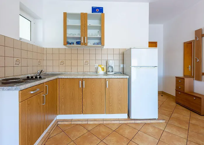 Helles Studio-apartment Mit Traumhaften Meerblick, Privatparkplatz, Grill Apartamento *