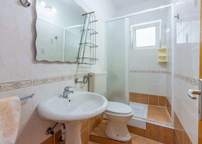 Helles Studio-apartment Mit Traumhaften Meerblick, Privatparkplatz, Grill * Crikvenica