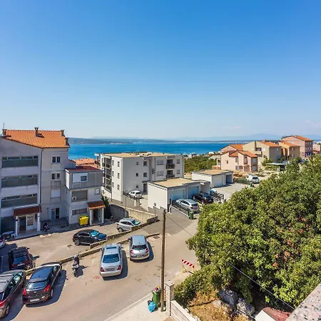 Helles Studio-apartment Mit Traumhaften Meerblick, Privatparkplatz, Grill Crikvenica