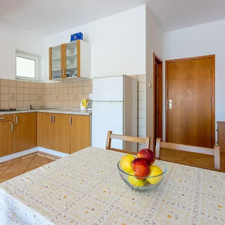Helles Studio-apartment Mit Traumhaften Meerblick, Privatparkplatz, Grill Appartement *