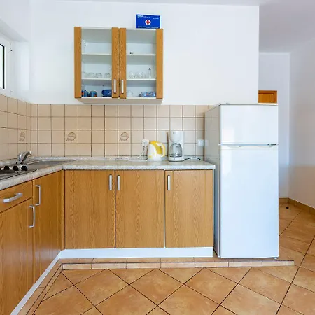 Helles Studio-apartment Mit Traumhaften Meerblick, Privatparkplatz, Grill Appartement *