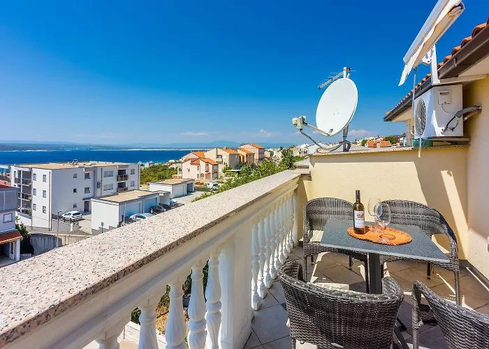 Appartement Helles Studio-apartment Mit Traumhaften Meerblick, Privatparkplatz, Grill Crikvenica