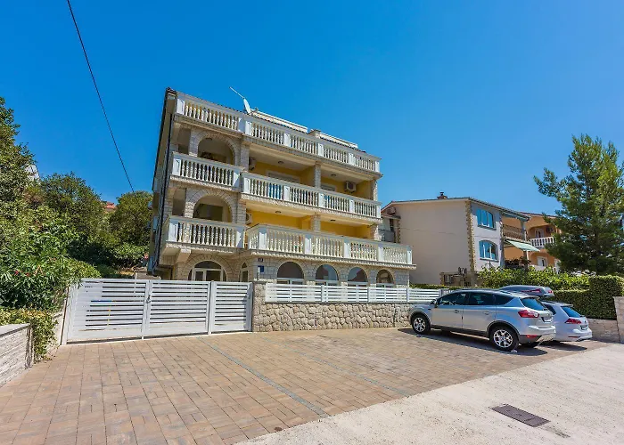 Helles Studio-apartment Mit Traumhaften Meerblick, Privatparkplatz, Grill Crikvenica